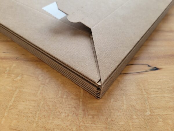 Lightweight Large Mailers